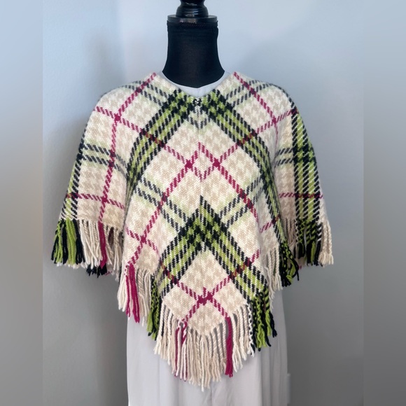 Authentic Vintage Burberry Multicolor Plaid Fringe Poncho FREE SHIPPING!!